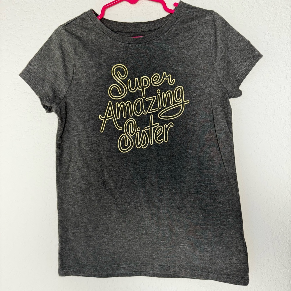 Cat & Jack Super Awesome Sister Girls Gray Tshirt, Gold Letters, Size 6